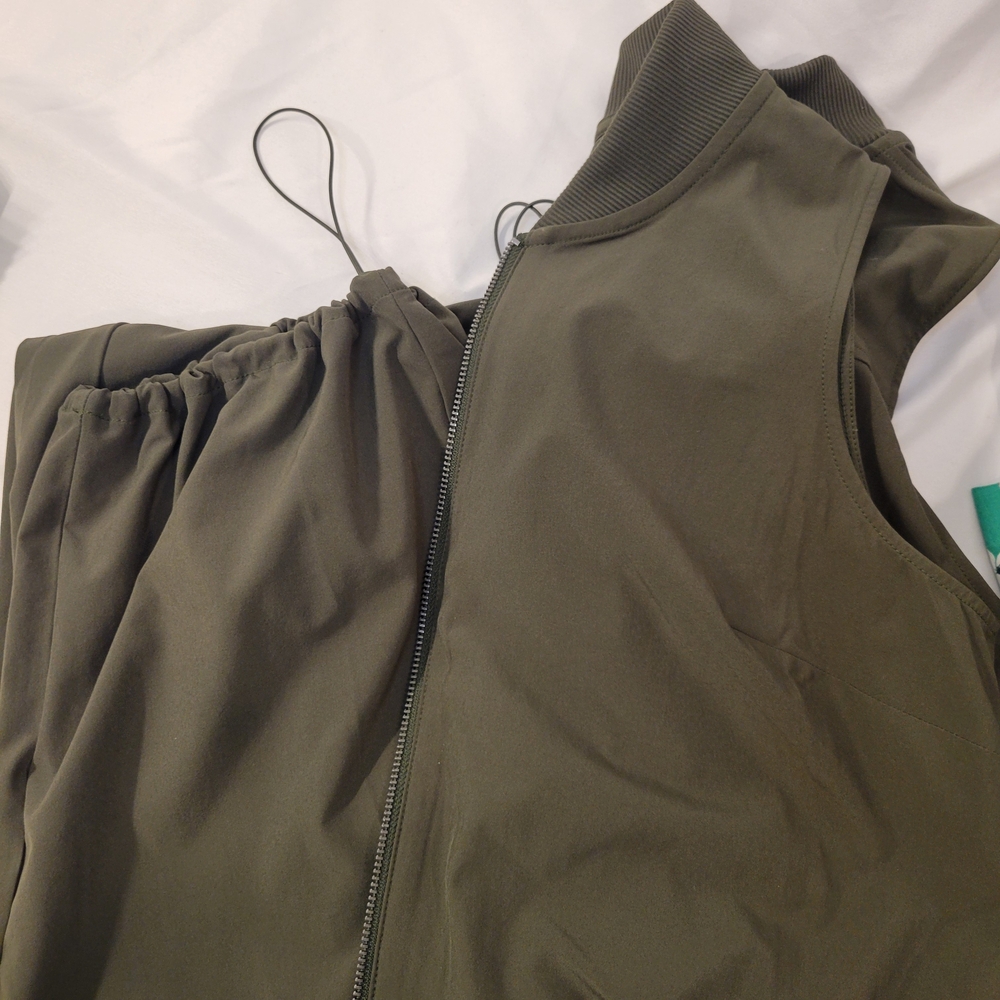 Athleta Dark Green Sleeveless Jumpsuit Size 6 *Missing Zipper Slider - Picture 6 of 6